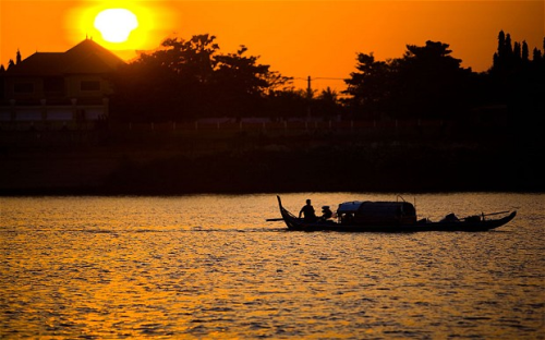 MEKONG SUNSET